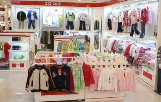 华安店面装修风格确定。